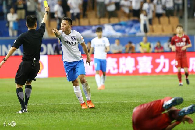 雷火电竞下载-泰达主场惨败权健，低迷继续持续