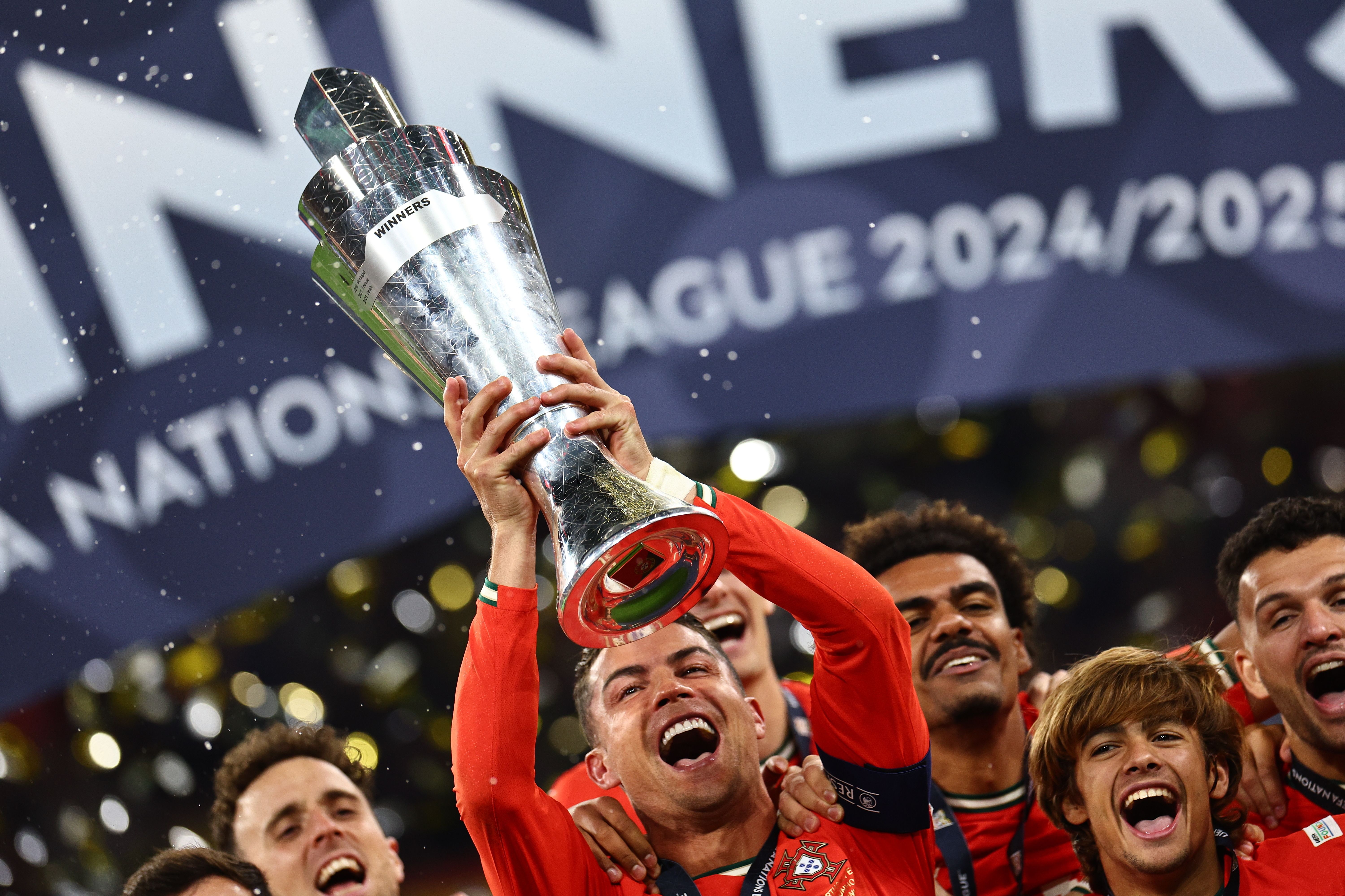 雷火电竞-葡萄牙客场战胜摩尔多瓦，提前晋级