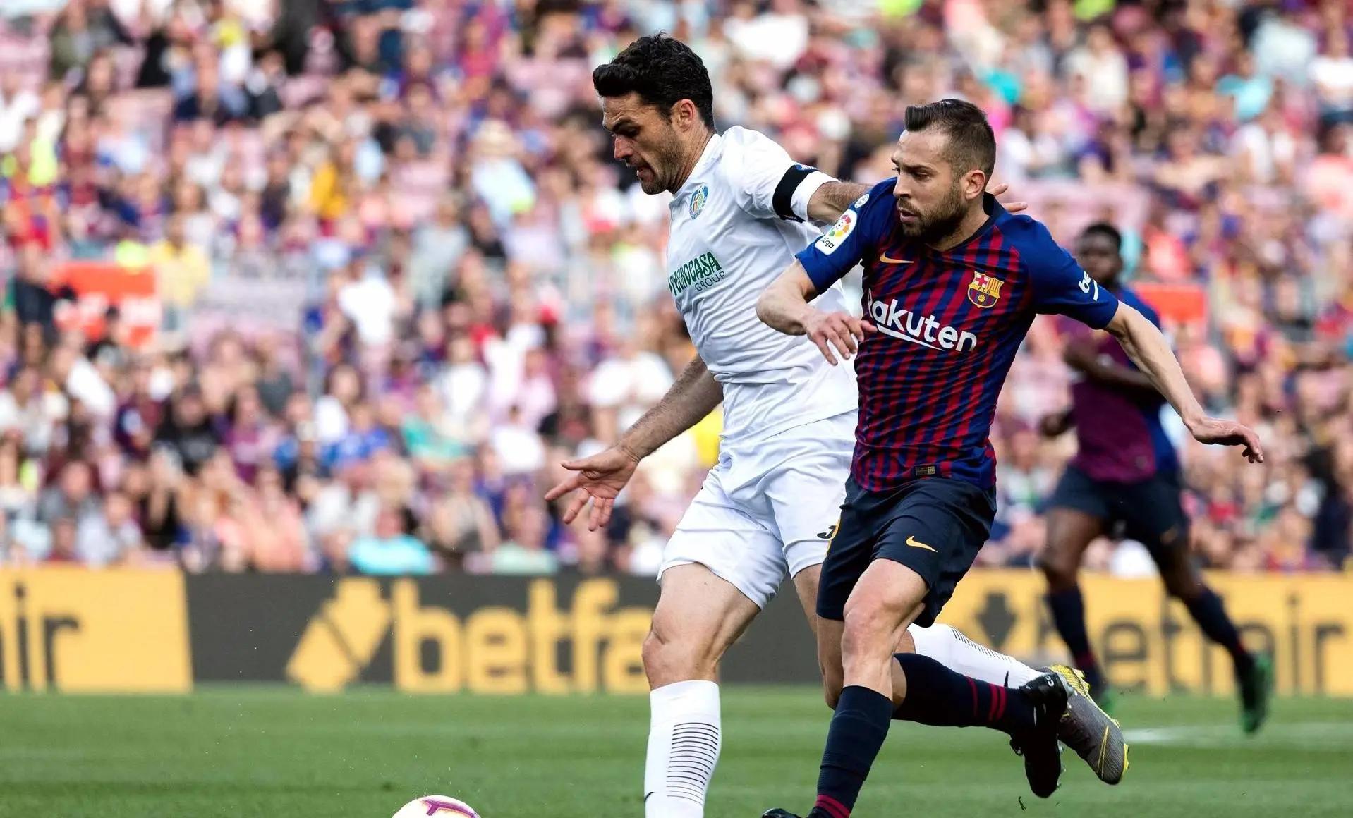 包含赫塔菲主场连胜，保持稳定表现的词条