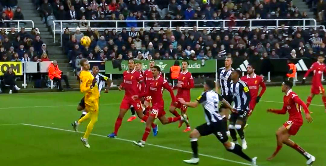 雷火电竞官网-包含纽卡斯尔战平对手，积分良好的词条