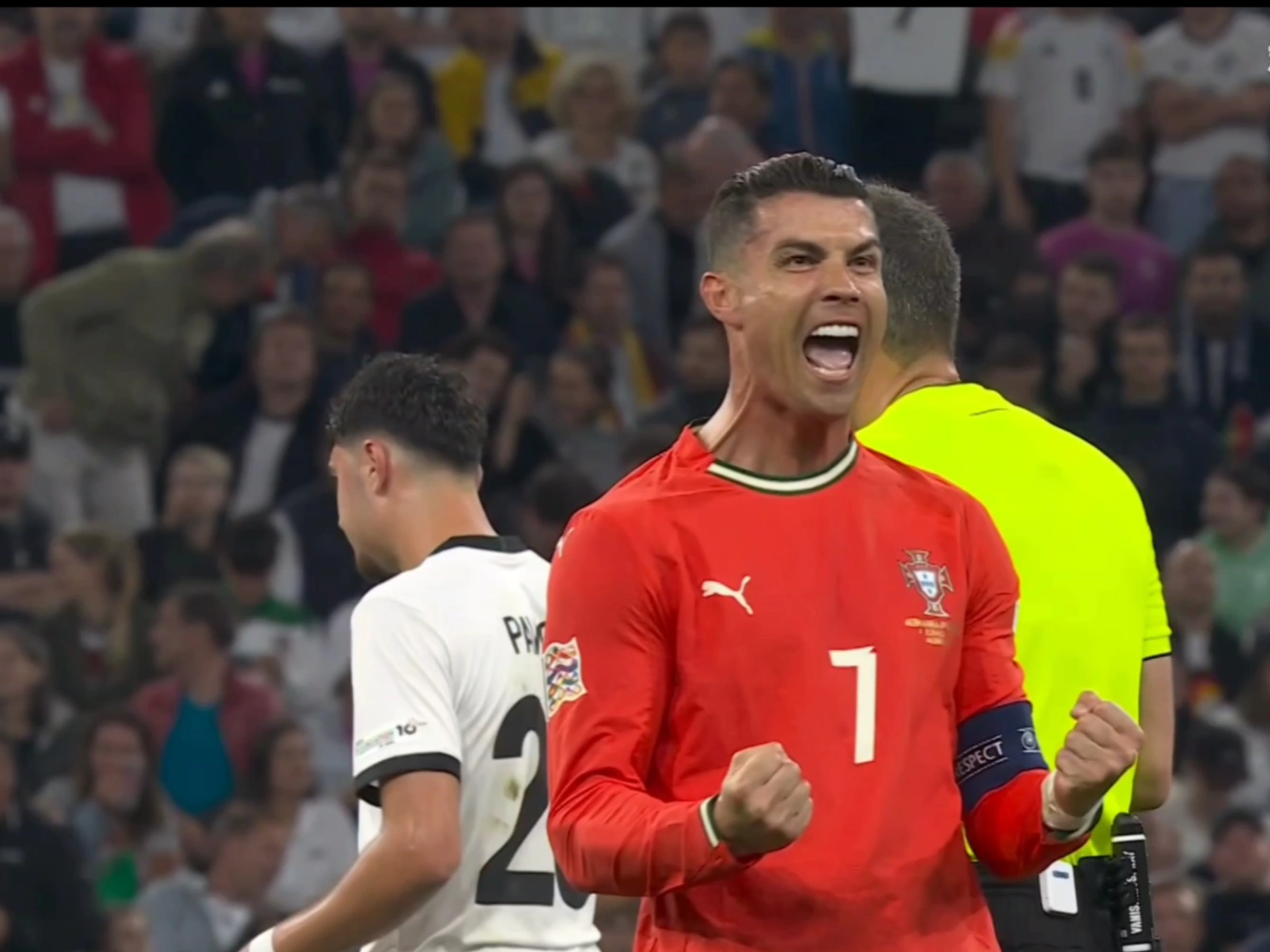 雷火电竞主播-葡萄牙女子足球队成功晋级下一轮比赛