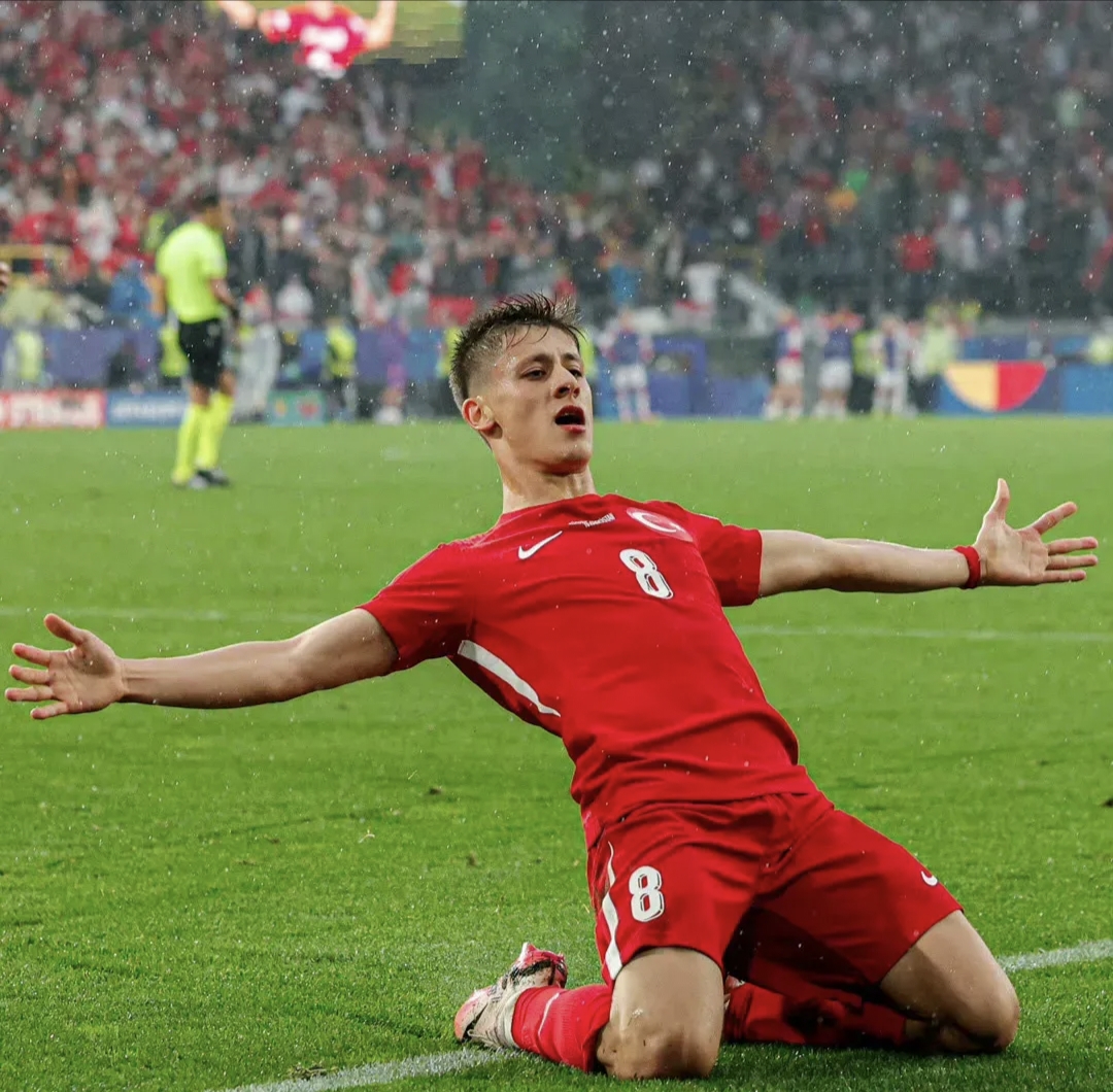 欧洲杯球员突破自我，表现堪称完美的简单介绍