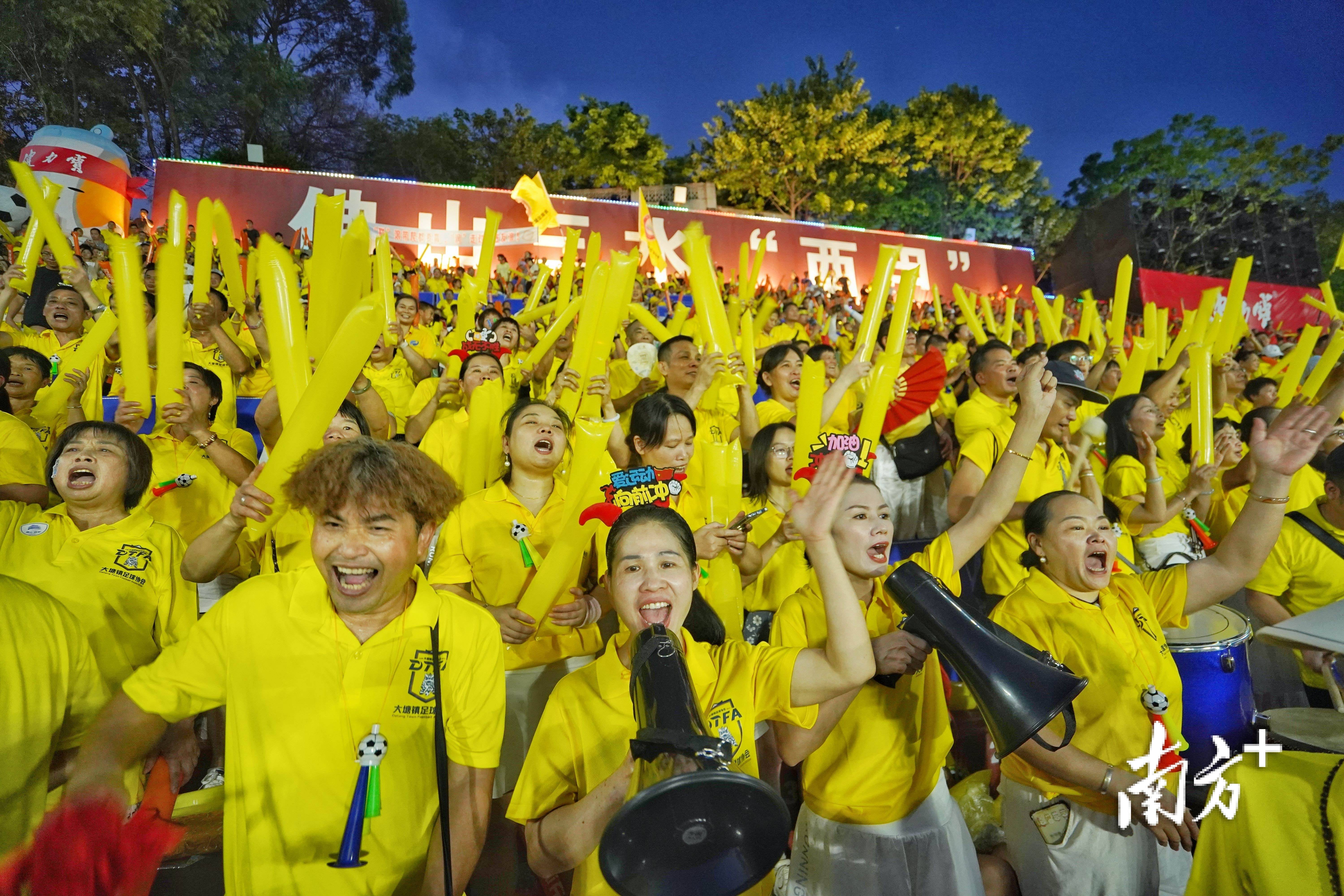 雷火电竞亚洲先驱-西甲球迷忧心球队表现，呼吁全力支持