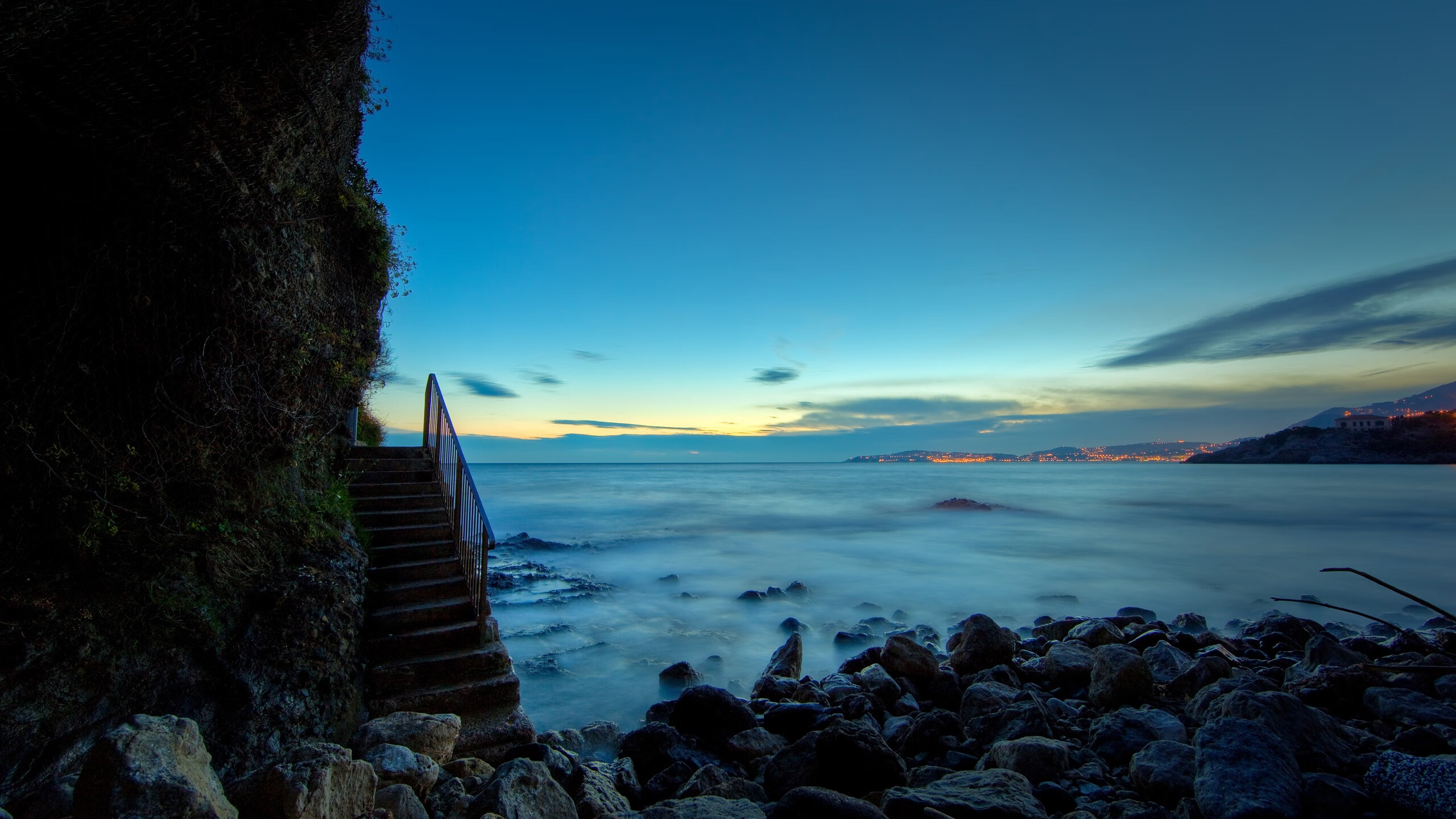 加勒比飓风席卷伯纳乌，牙买加闪电阿克击碎马竞铁壁，传奇之夜诞生