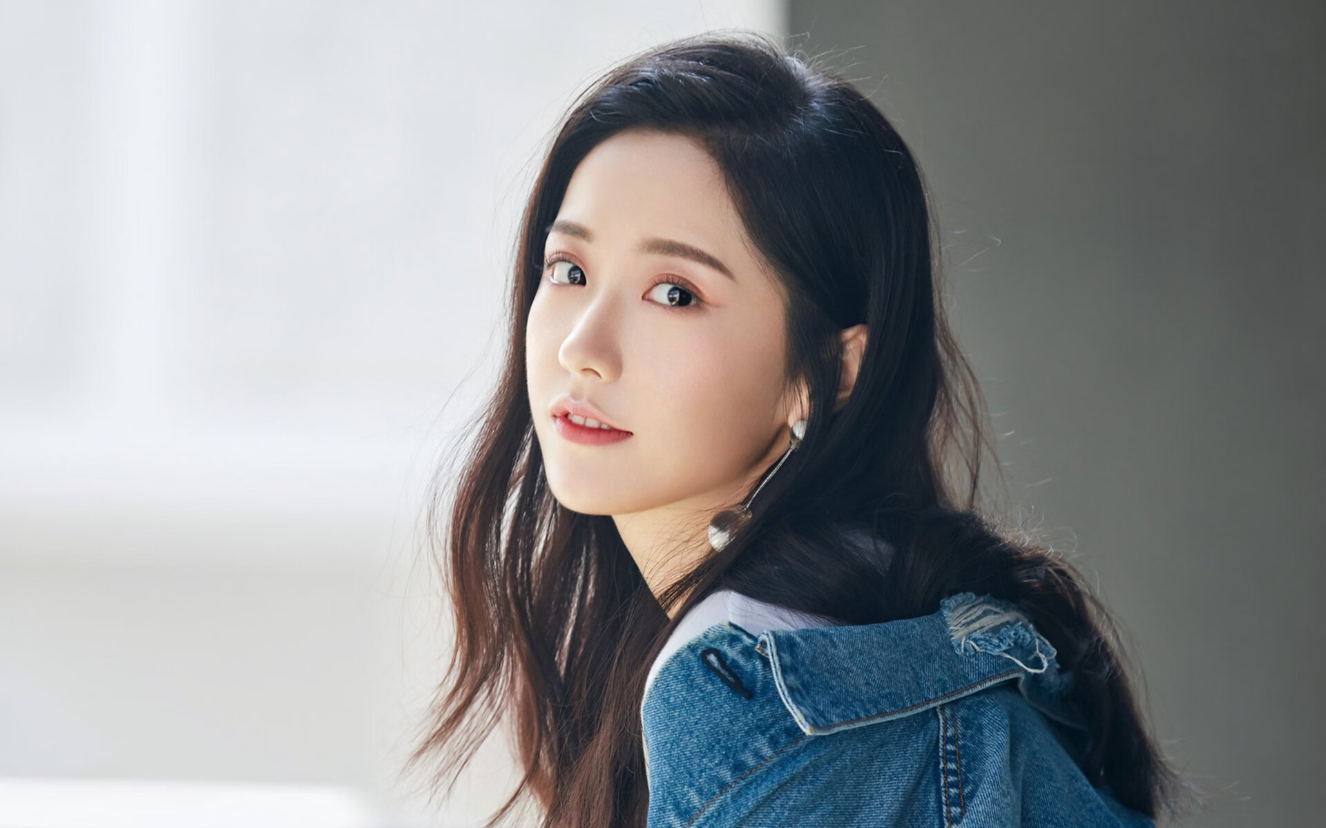 雷火电竞简介-战术压制，关键先生，委内瑞拉战胜牙买加，坎特闪耀全场的背后