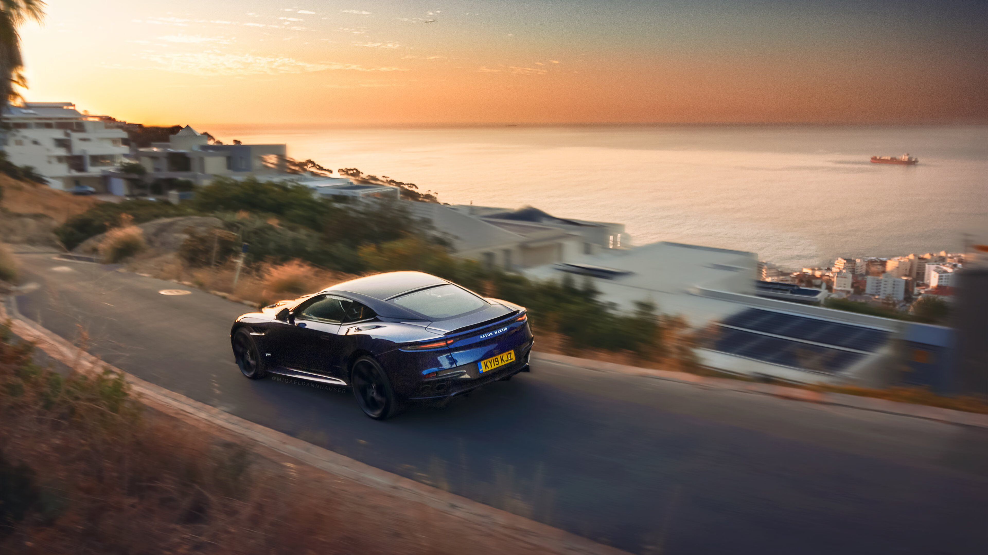 以心脏为方向盘，C罗如何像F1车手般，在沙特末节的死亡弯道接管比赛