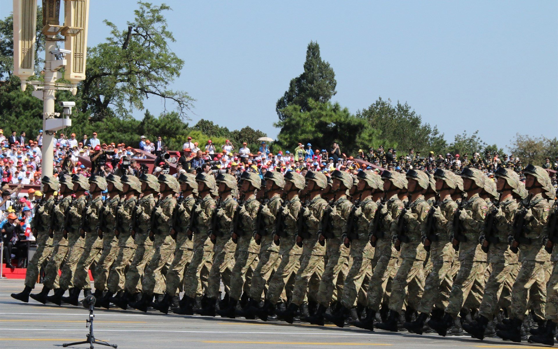 新贵与王权的对决，莫兰特一厘米定乾坤